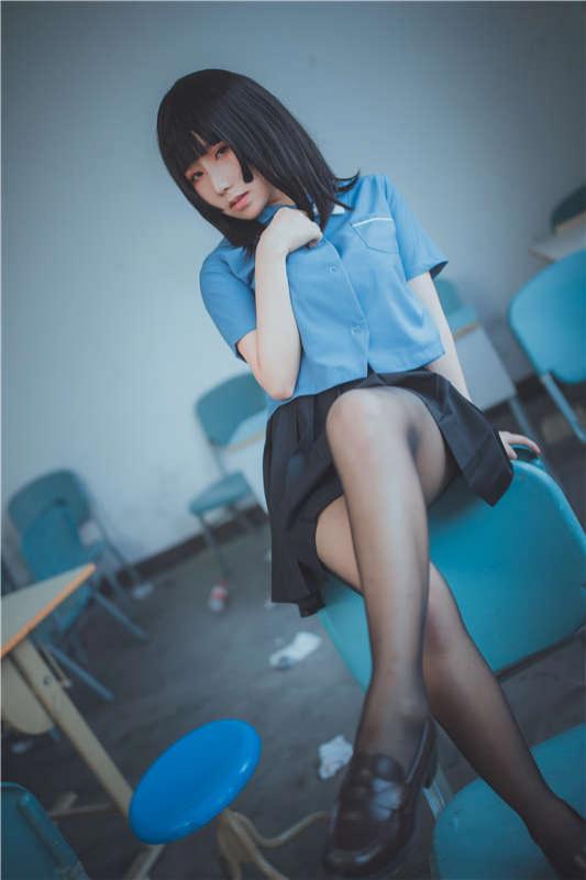 微博coser@从从从从鸾–课后教室的迷失少女[42P/293MB]